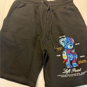 NEW Left Point Graphic Black Bear Embroidery Rhinestones NYC Mens Small Shorts